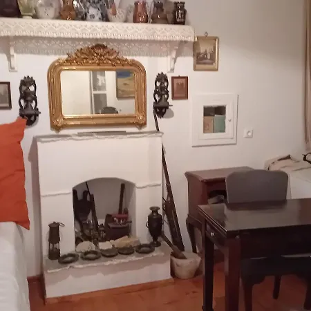 Loggi House Apartment *