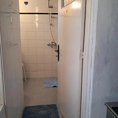 Loggi House Apartment
